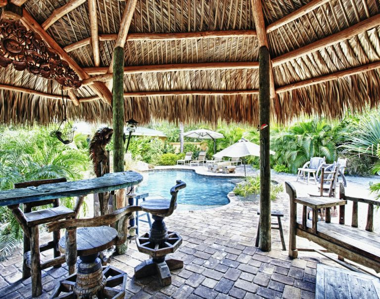 pool shelter price